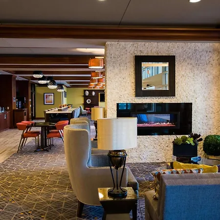 Wyndham Moline On John Deere Commons-2